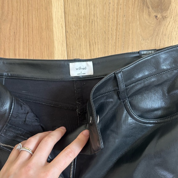 Wilfred
The Melina™ Pant size 4 - Picture 2 of 3